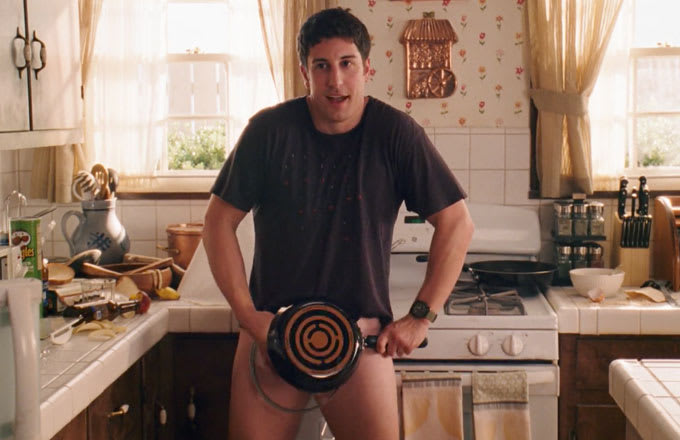 Naked In The Kitchen Ranking All Of The Embarassing Sex Moments In American Pie Complex