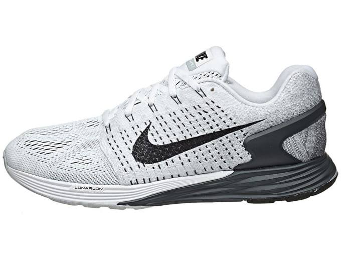 nike running shoes for flat feet
