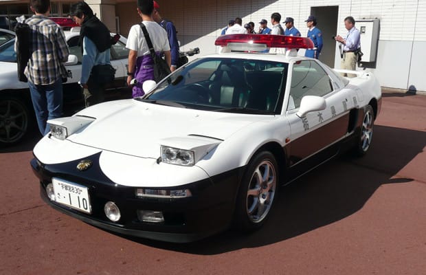 Maserati Quattroporte Sport Gt The Coolest Police Cars In Honda Nsx