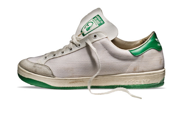 متعلم adidas rod laver foot locker 