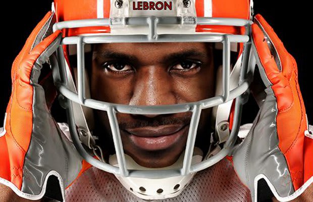 “lebron james football”的图片搜索结果