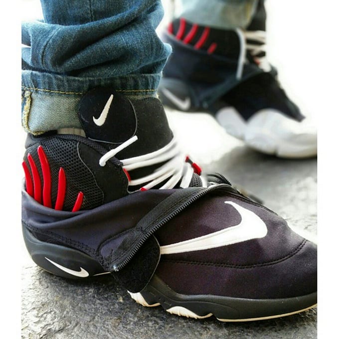 nike the glove sneakers
