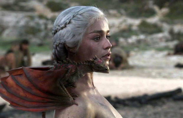 Gallery: Daenerys Targaryen's Hottest "Game Of Thrones 