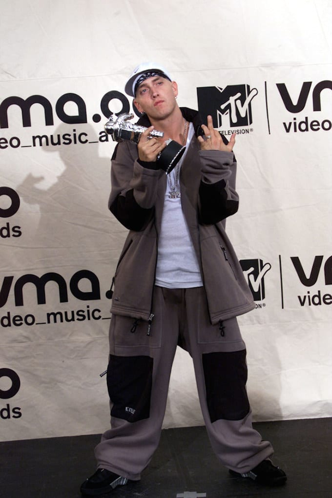 Eminem - Celebrities Show Why Absurdly Baggy Pants Are Always a Bad ...
