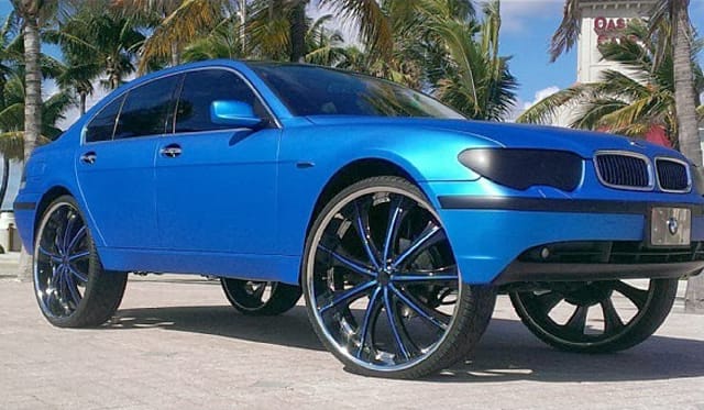 BMW 7 Series On 30 Inch Rims The Worst Custom Cars Of 2013 Complex   Ykos9mdyagrgaav2jibs 