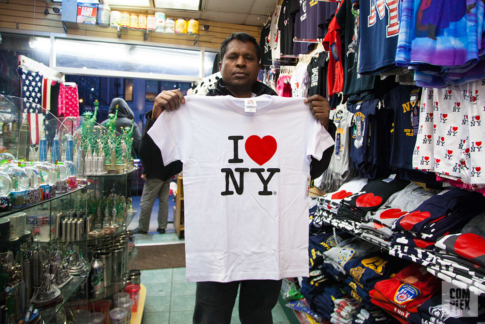 Breaking Down New York's Tourist Tees with the Help of Souvenir Vendors |  Complex