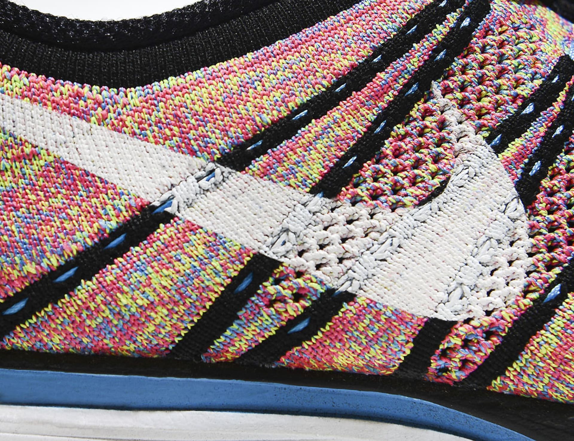 flyknit technology shoes