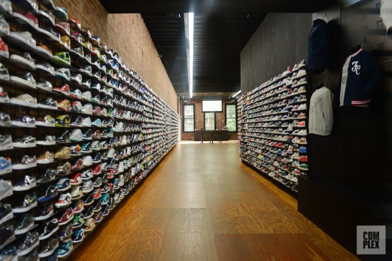 vans shoe warehouse