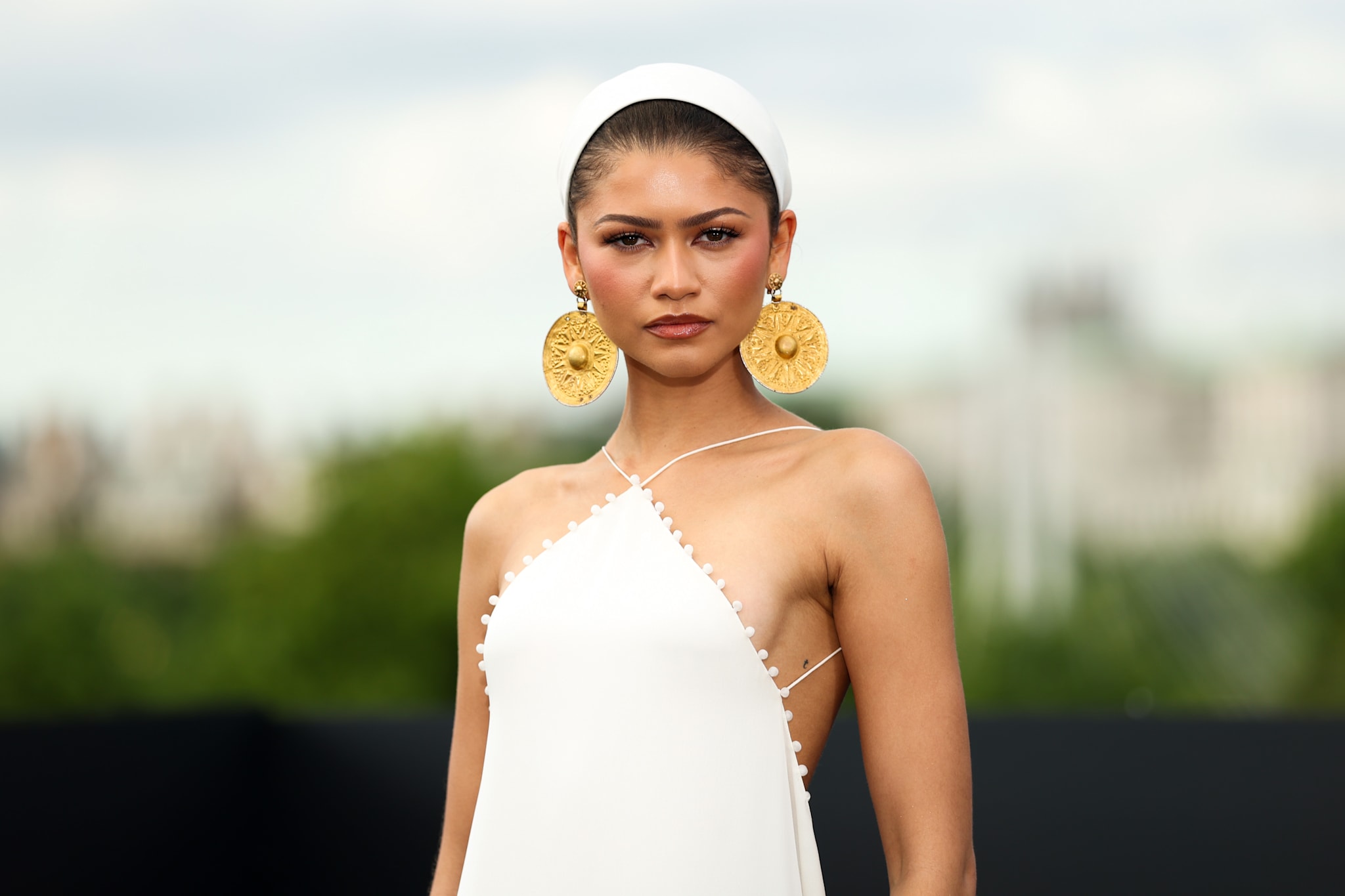 Zendaya's Faces Backlash for Wearing 3,000-Year-Old Iranian Earrings During 'The Odyssey' Press Tour