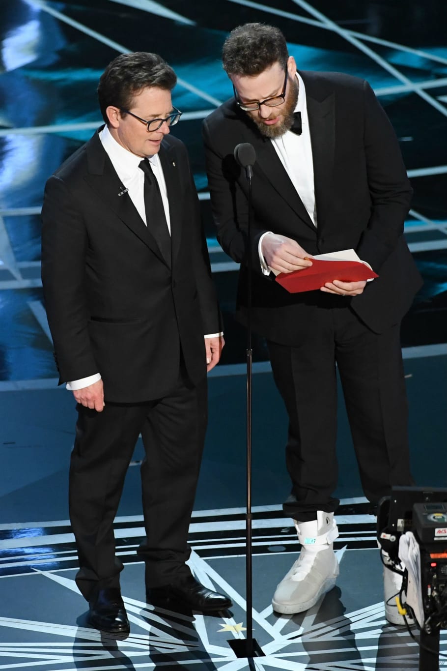 Seth Rogen Nike Mag Oscars | Sole Collector