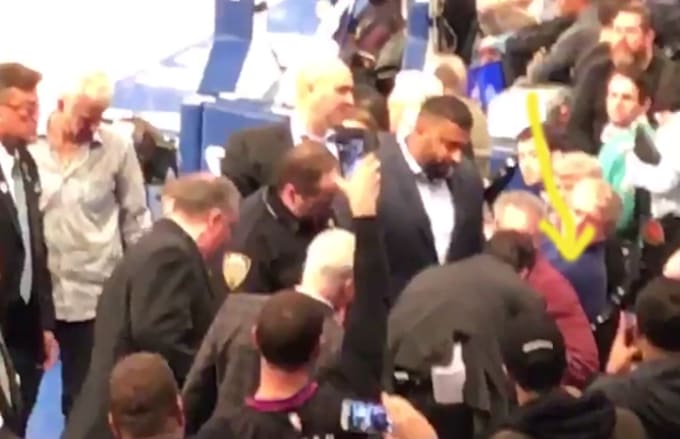 Charles Oakley Versus Knicks Security: A Frame-By-Frame Breakdown | Complex