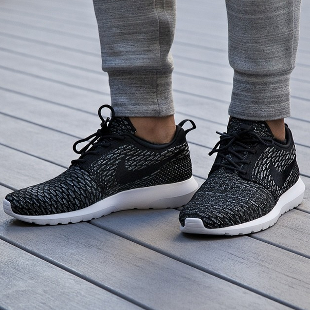 Nike Flyknit Roshes Have Sold Out, But Will Be Back Shortly. | Complex