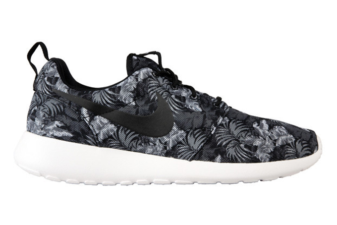 roshe-run, nike-roshe-run - Sneaker Release Guide 2014-11-20 | Complex