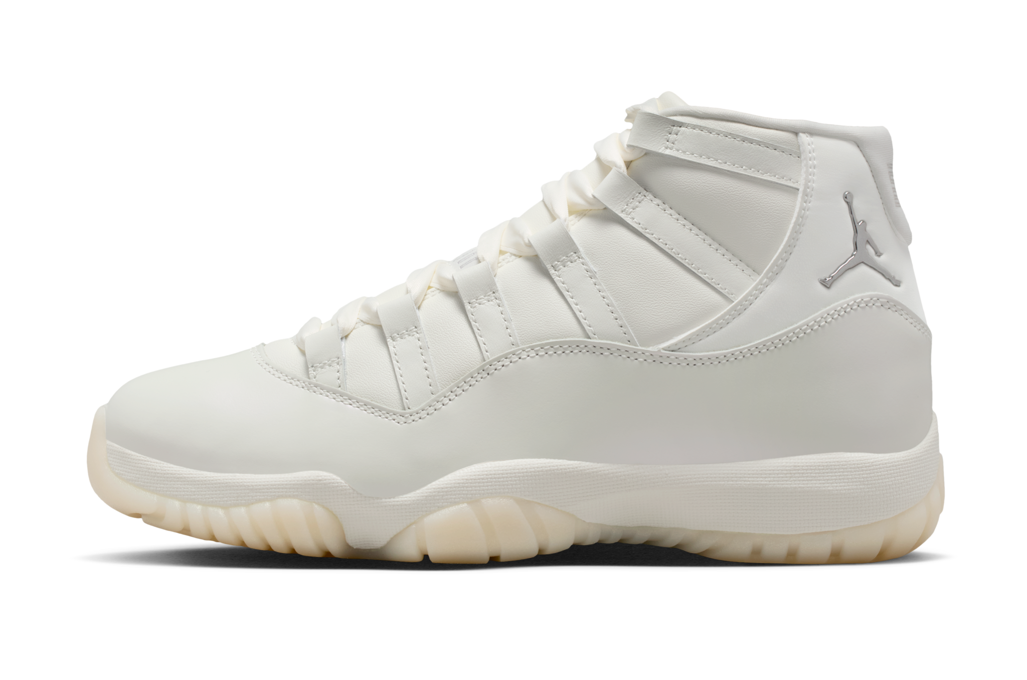 Air Jordan 11 Women's 'Pearl'
