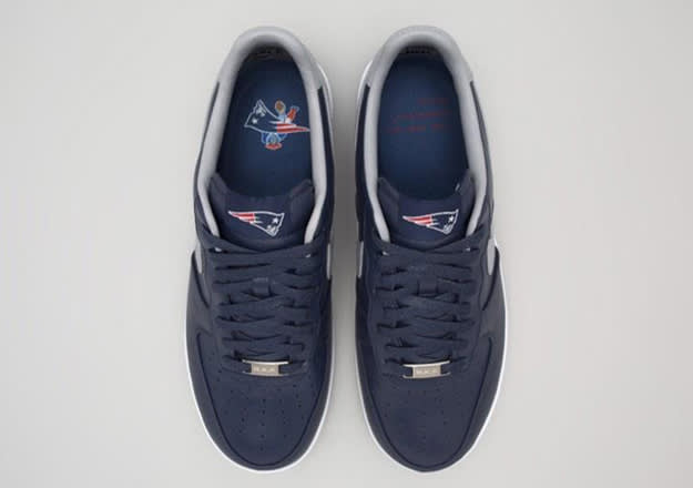 men basketball shoes puma