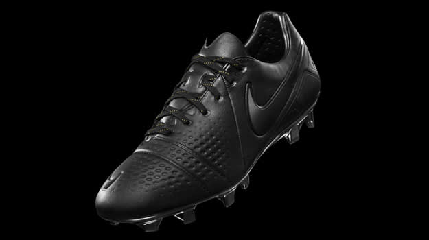 Nike CTR 360 Limited Edition