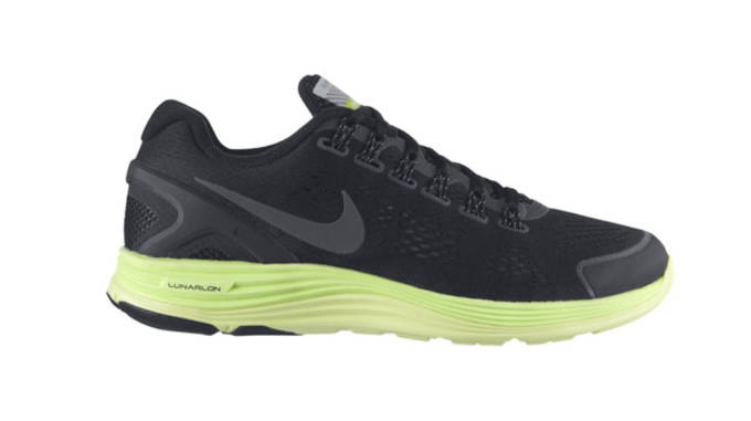 nike lunarlon running shoes