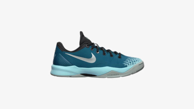 walking boots 2020
