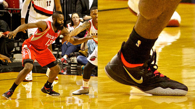 lebron james shoes last night