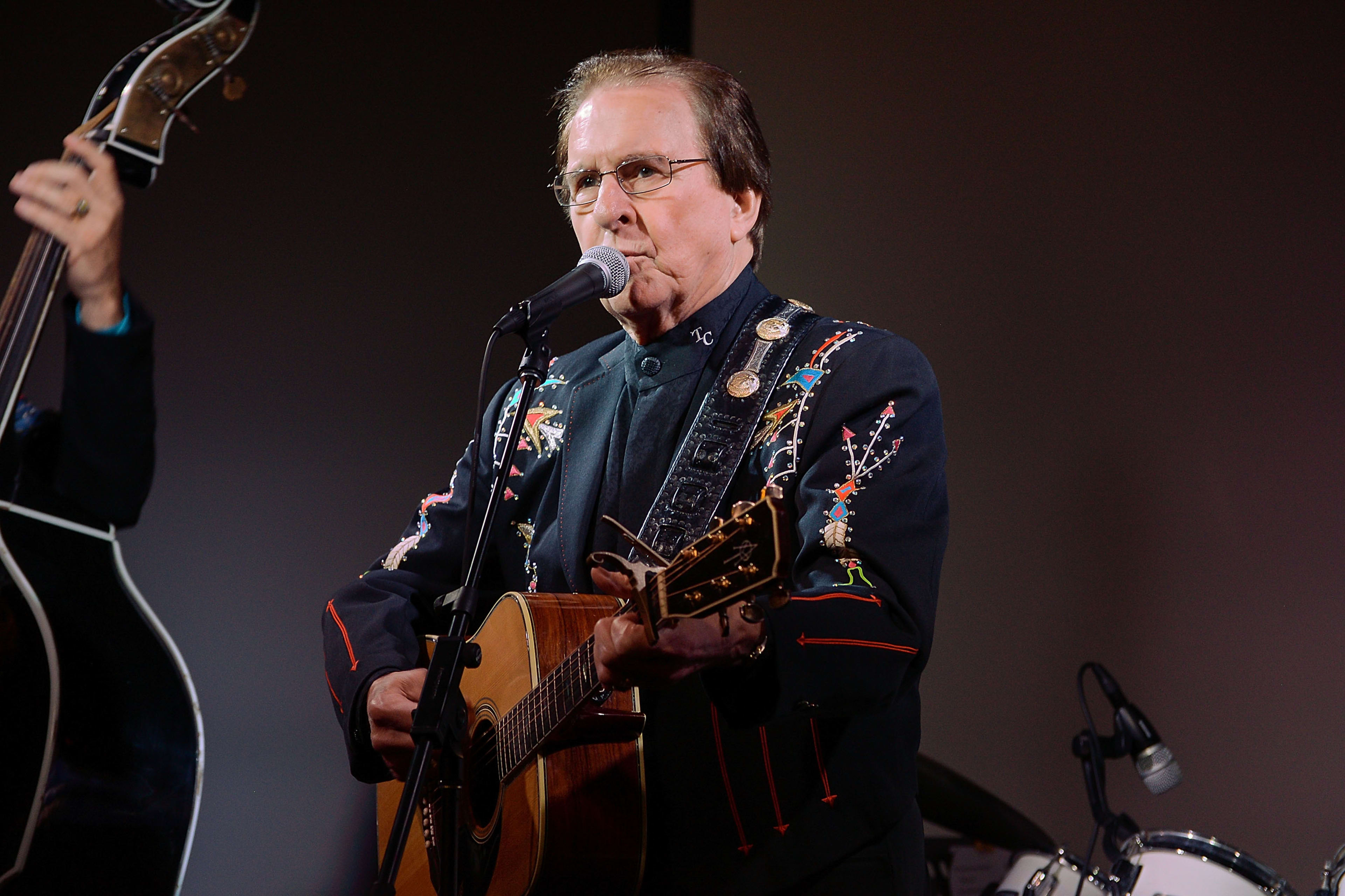 NASHVILLE, TN - FEBRUARY 28: Tommy Cash performing at the Johnny Cash Birthday Celebration on February 28, 2015 in Nashville, Tennessee. 