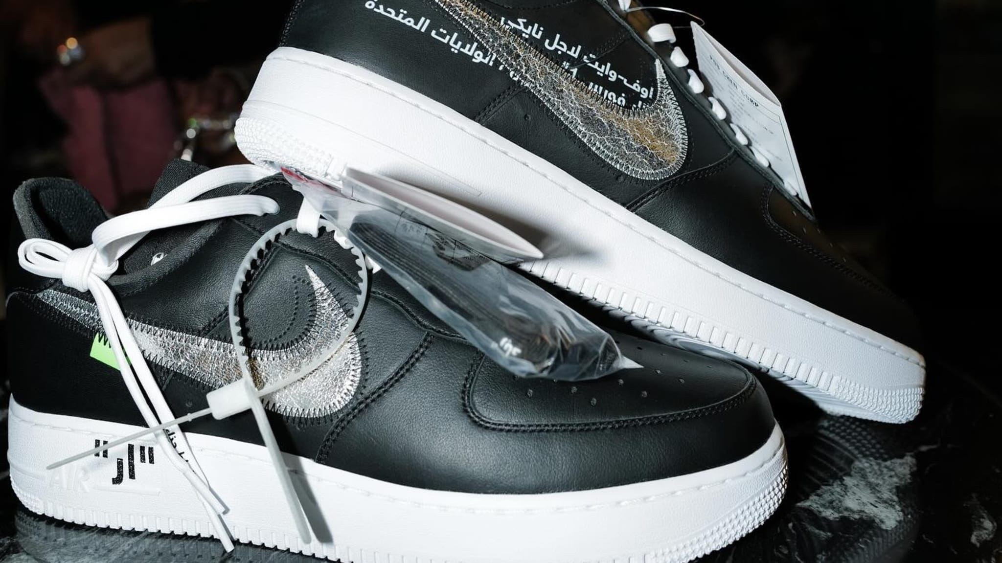 Off-White x Nike Air Force 1 Low Arabic