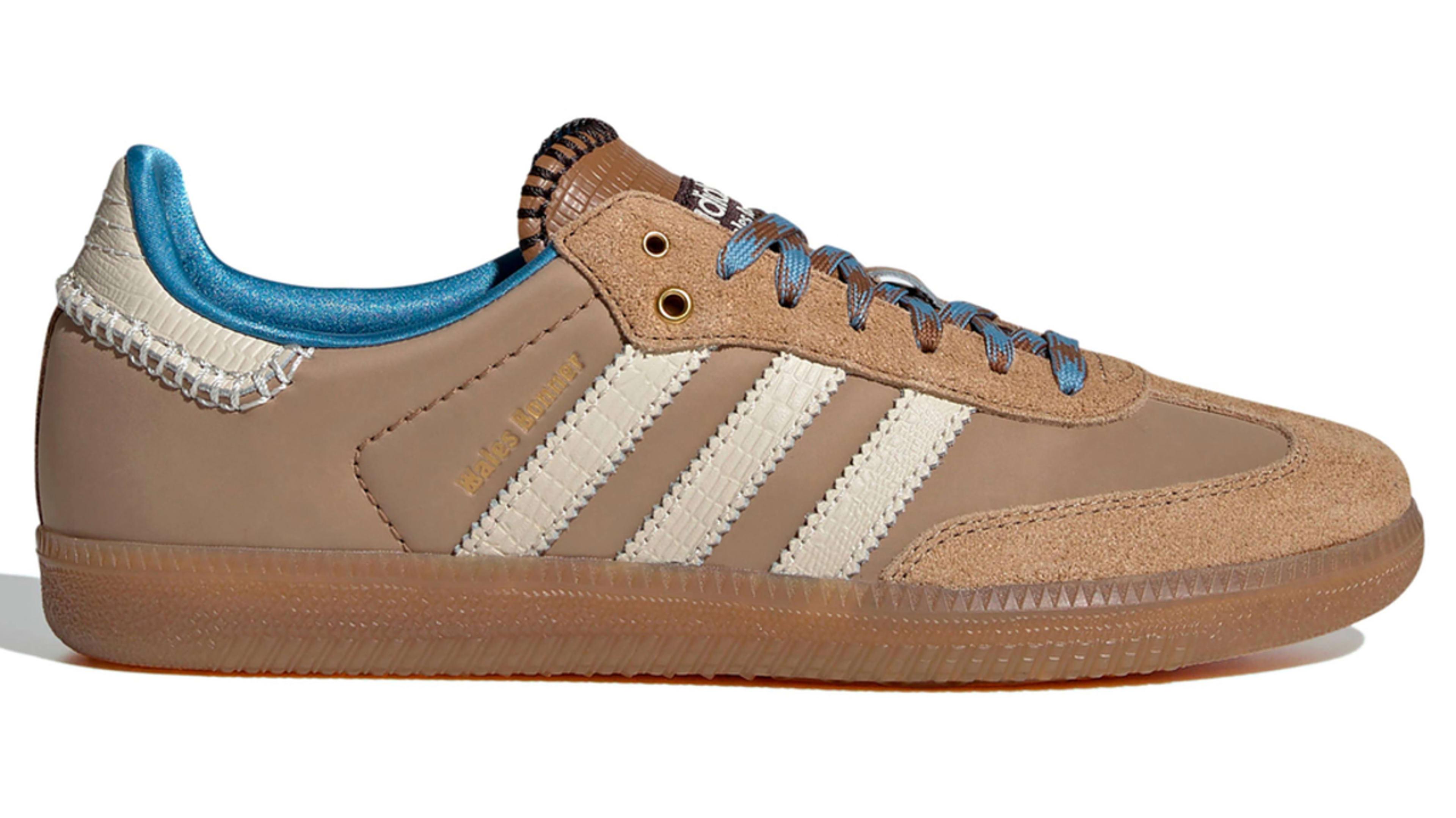 Adidas sneaker with serrated 3-Stripes and trefoil logo