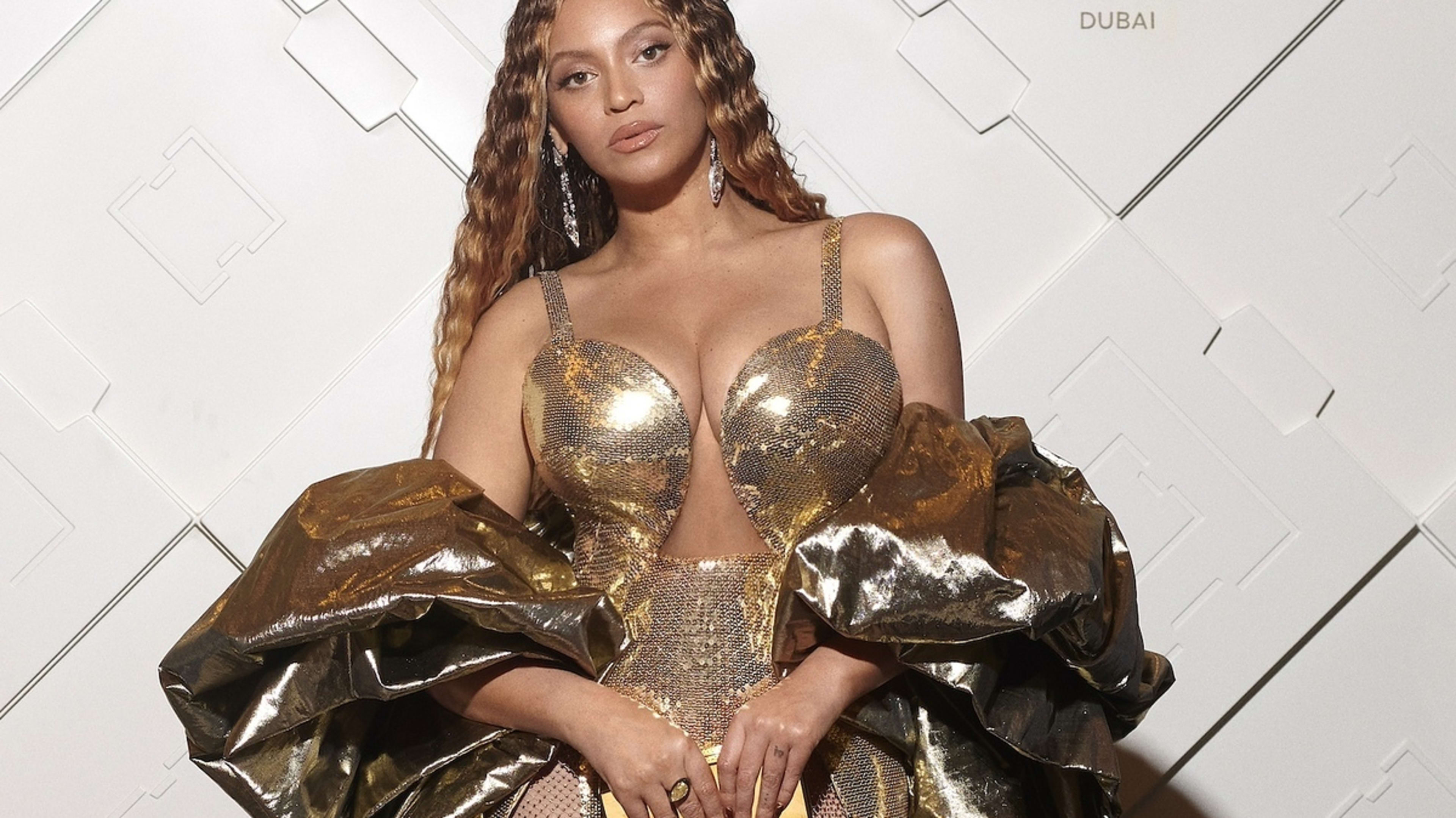 Beyoncé's Childhood Home Catches Fire on Christmas