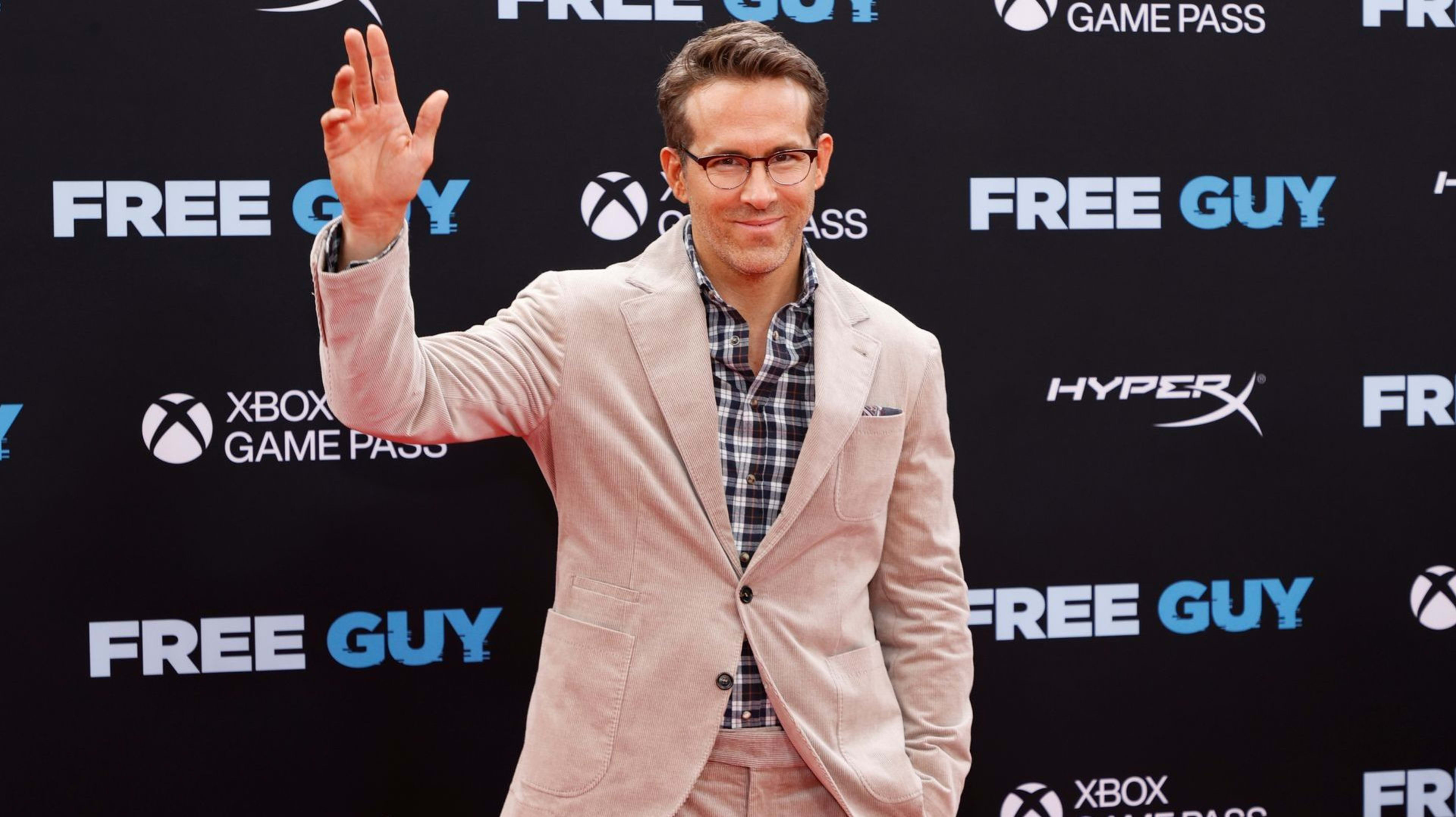 Ryan Reynolds Confirms 'Free Guy' Sequel After 28.4 Million Opening(02)