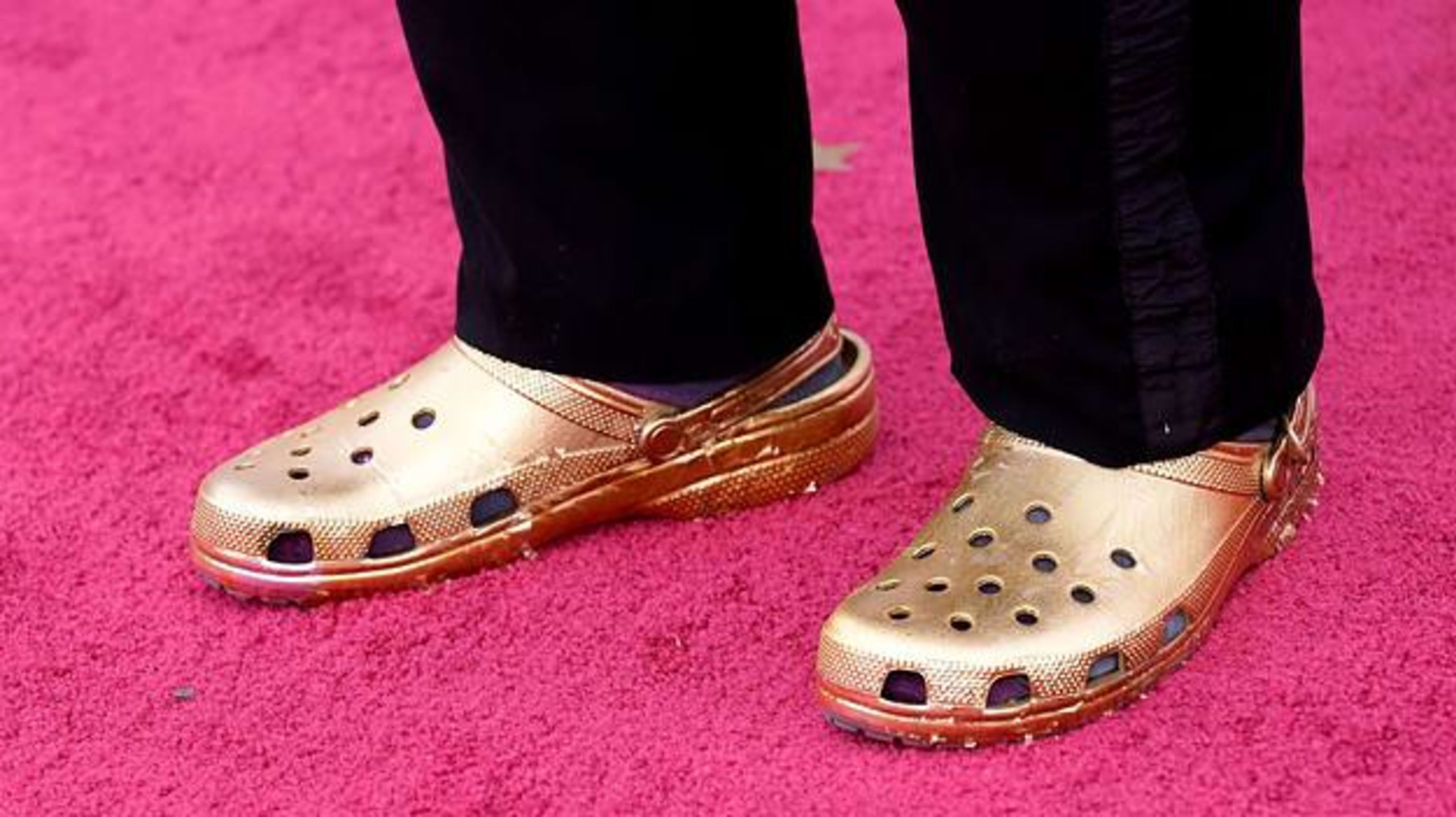 crocs