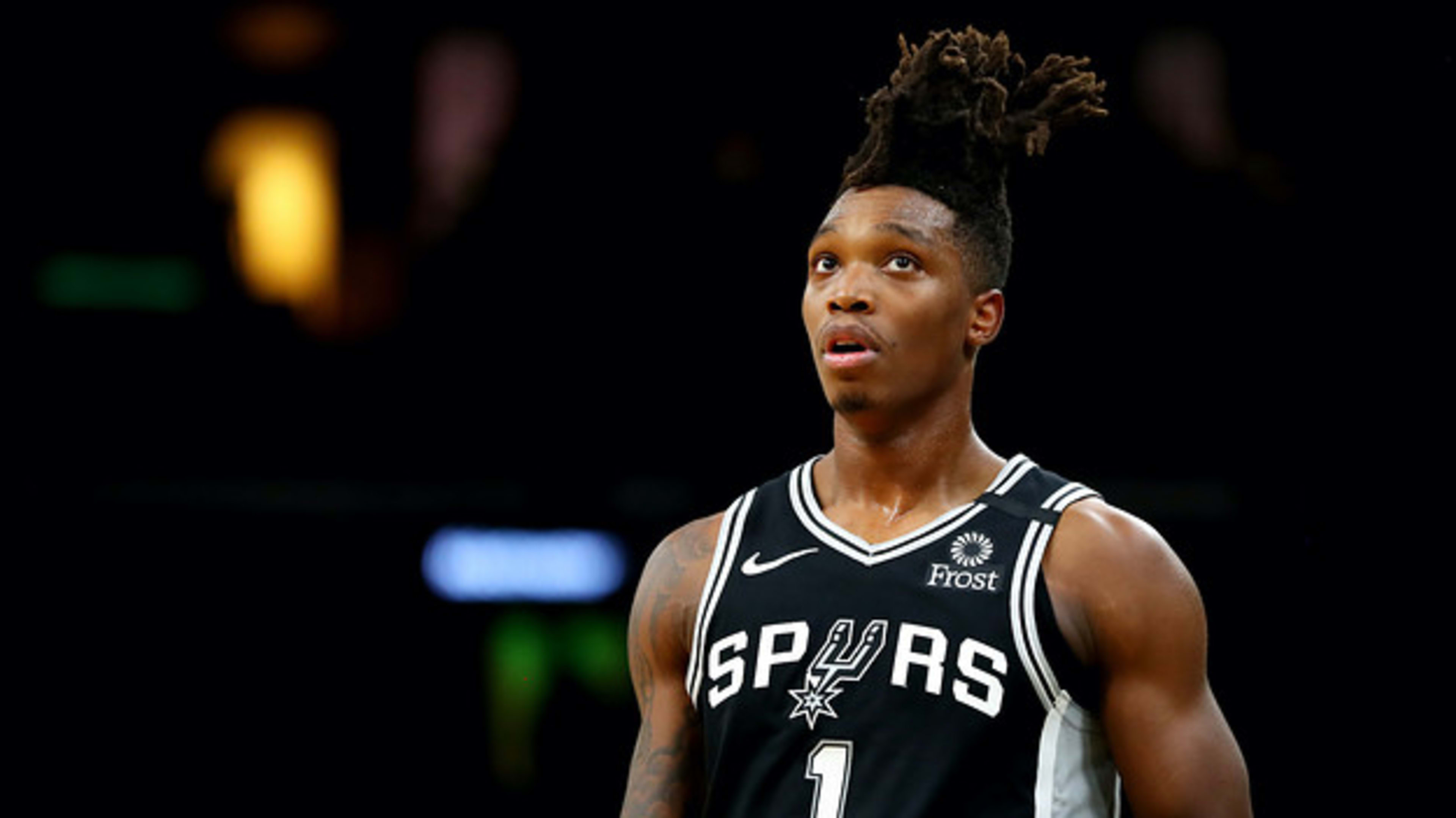 lonnie walker hair