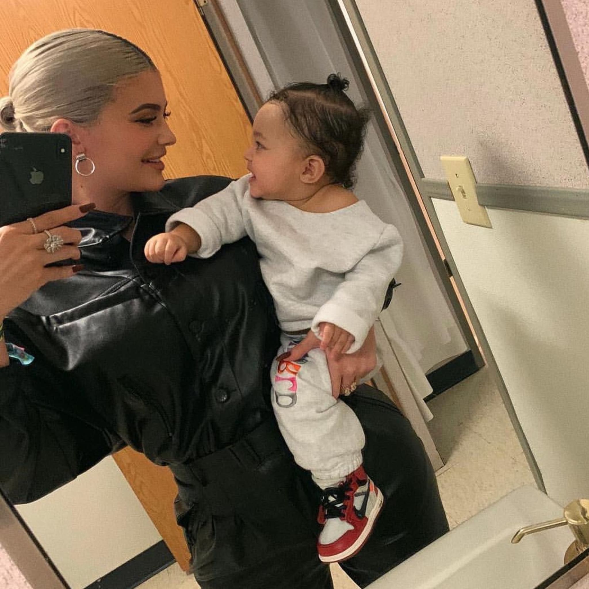 Off White x Air Jordan 1 Toddler (Kylie Jenner)