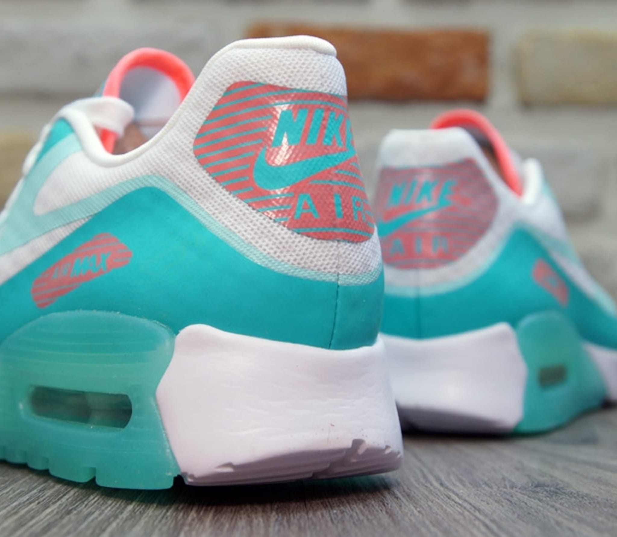 Nike Air Max 90 Ultra Breathe Women's White/Light Retro-Lava Glow (1)