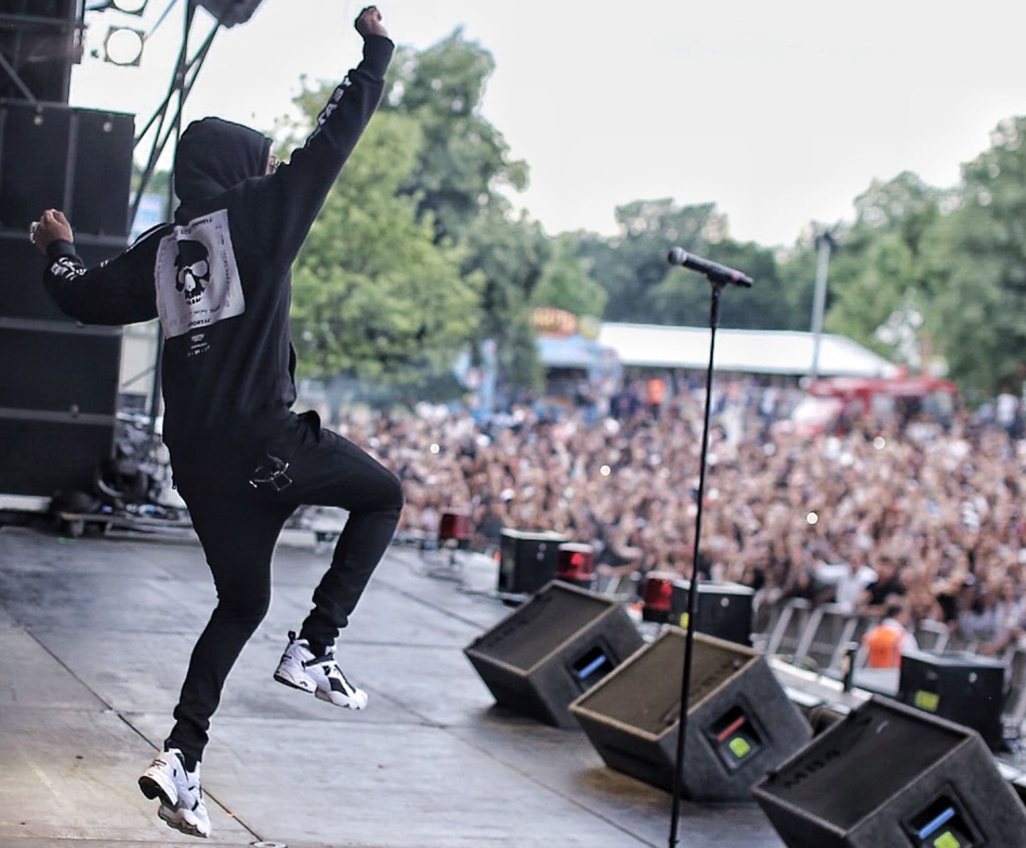 Future Reebok Insta Pump Fury Overbranded 05