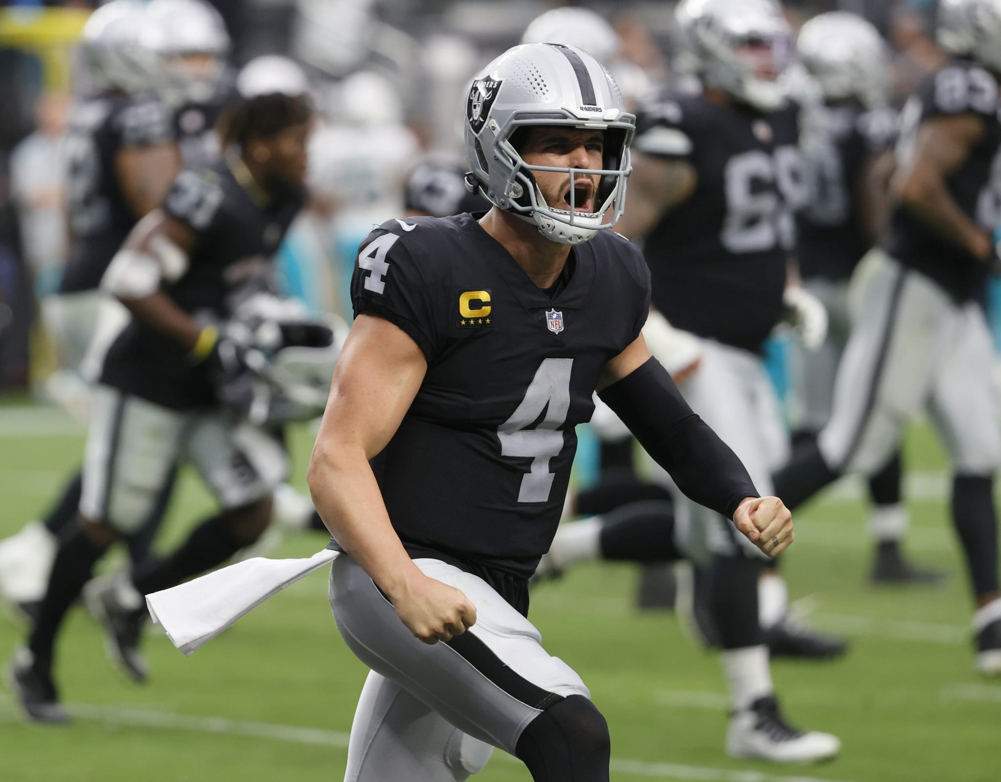 Derek Carr