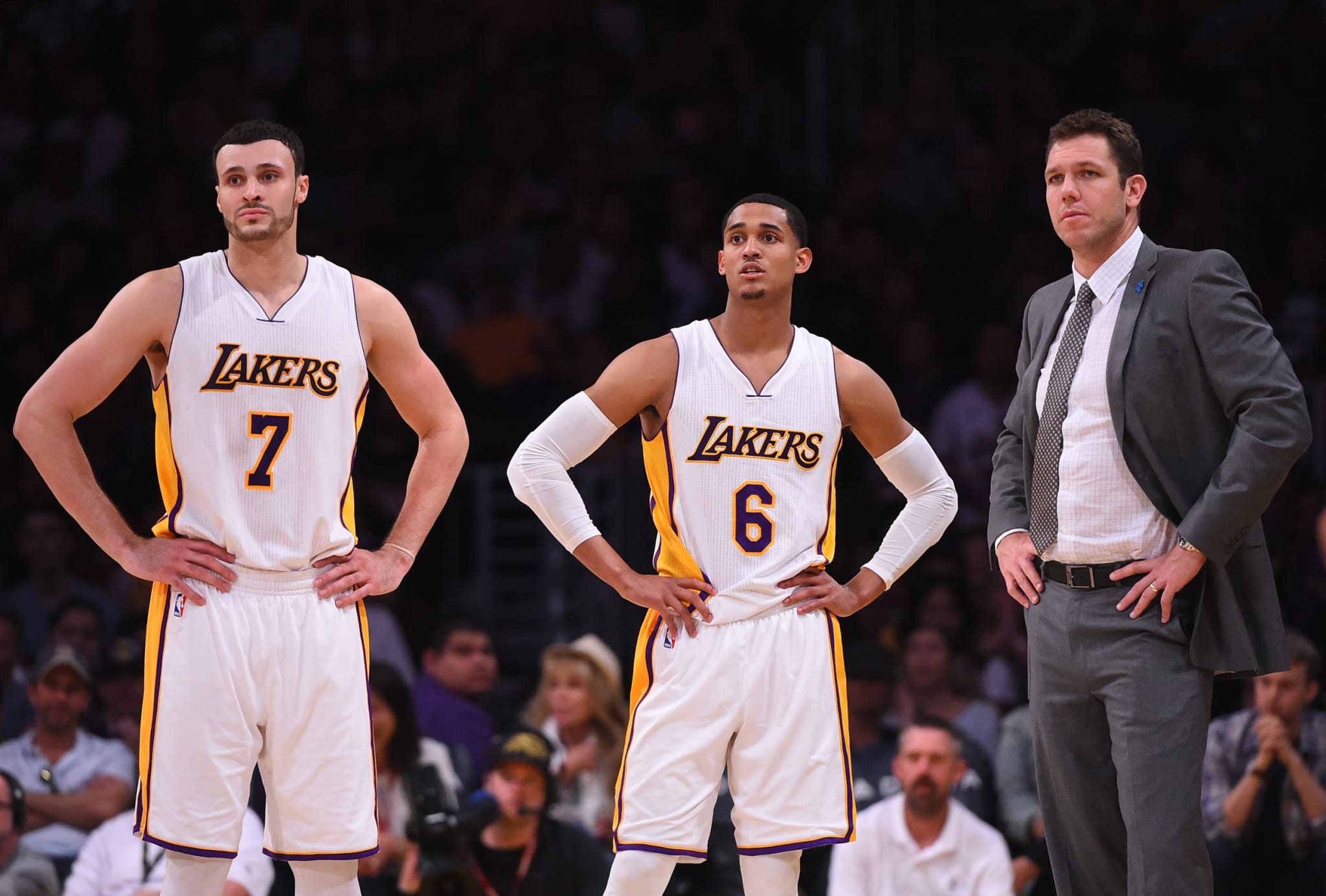Luke Walton Larry Nance Jordan Clarkson Lakers Grizzlies 2017