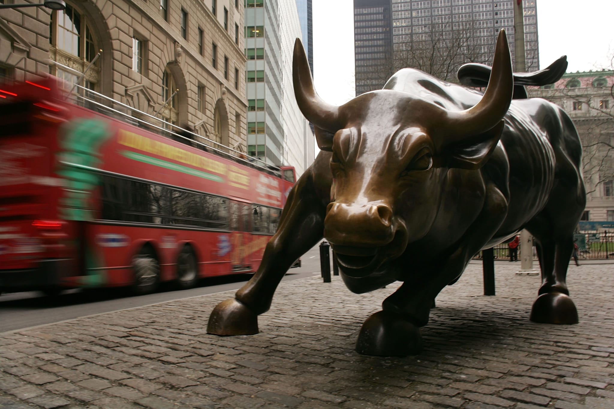 Wall Street bull