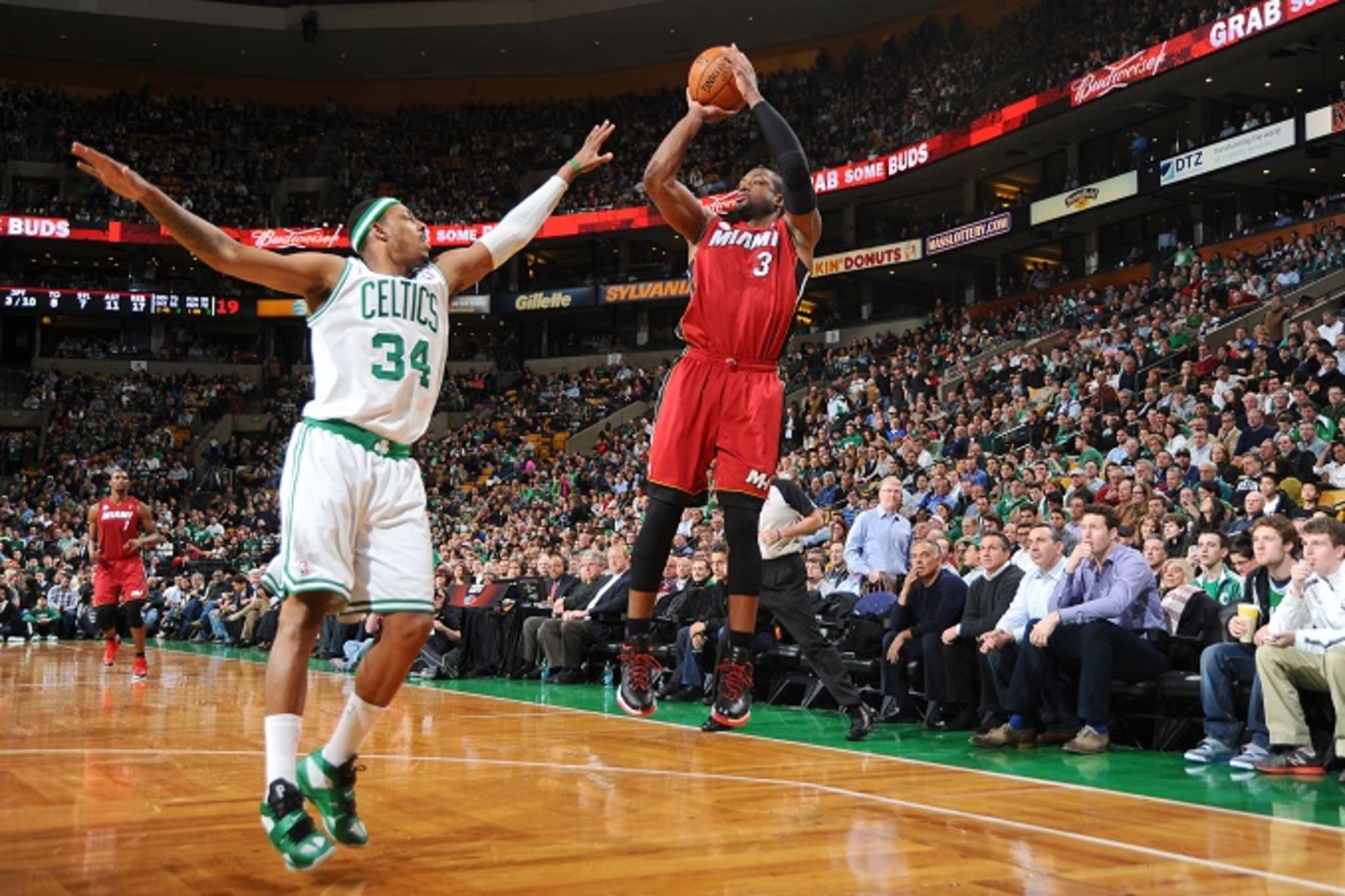 dwyane wade paul pierce