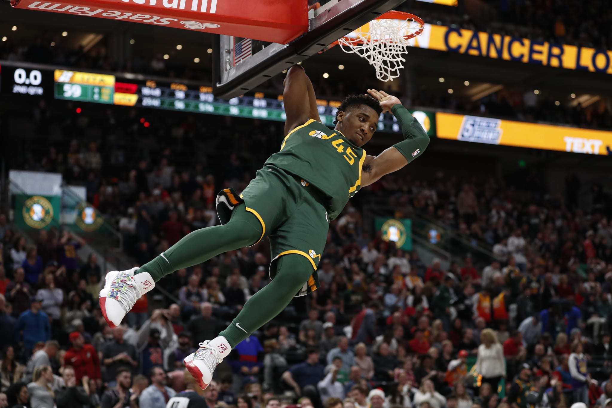 Donovan Mitchell Dunk 2 Blazers Jazz 2018