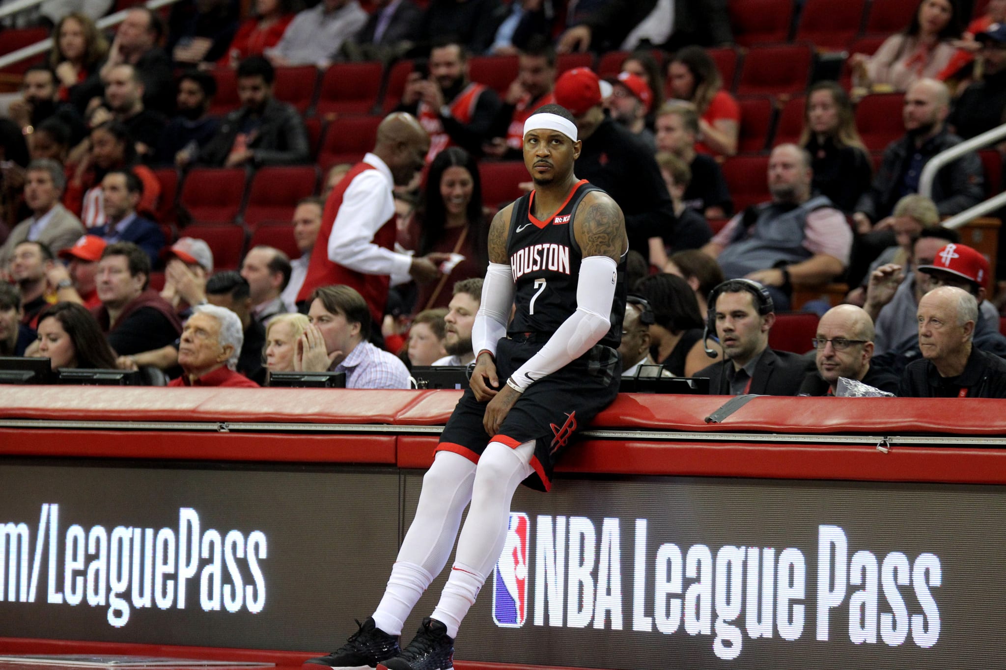 Carmelo Anthony Scorer's Table Rockets 2018