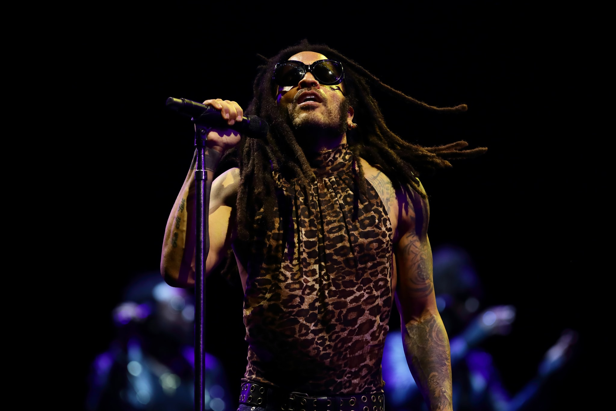 SINGAPORE, SINGAPORE - SEPTEMBER 22: Lenny Kravitz performs during the Formula 1 Singapore Grand Prix on September 22, 2024 in Singapore. 