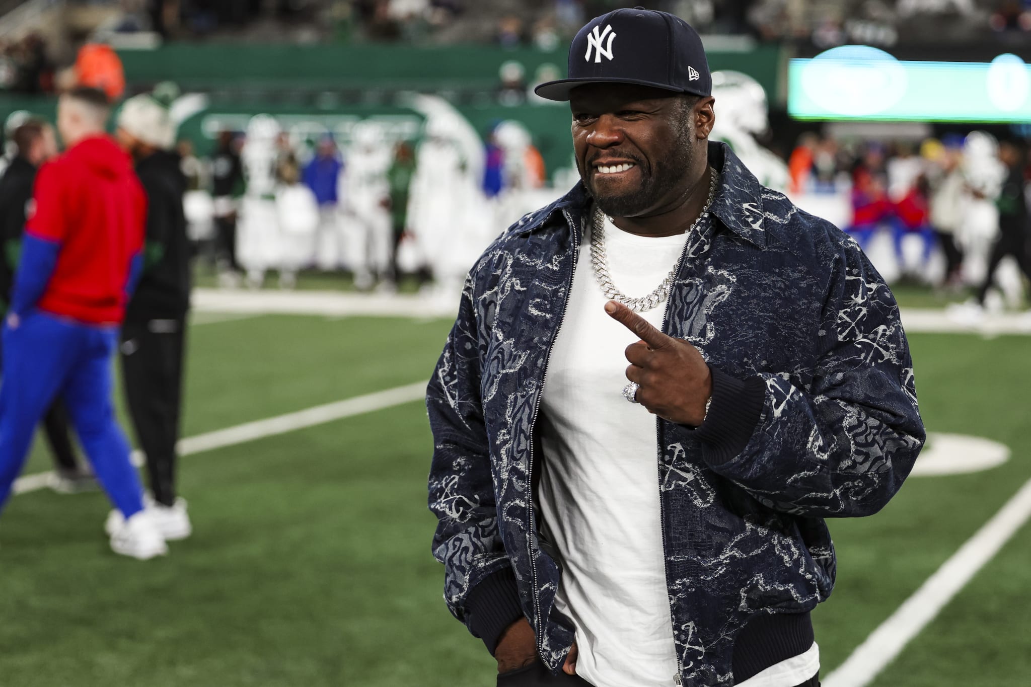 EAST RUTHERFORD, NJ - OCTOBER 14: 50 Cent looks on prior to an NFL football game between the Buffalo Bills and the New York Jets at MetLife Stadium on October 14, 2024 in East Rutherford, NJ. 