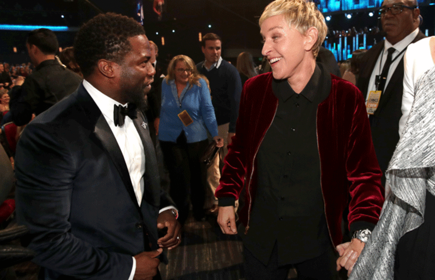 Kevin Hart and Ellen Degeneres attend the 2017 People's Choice Awards