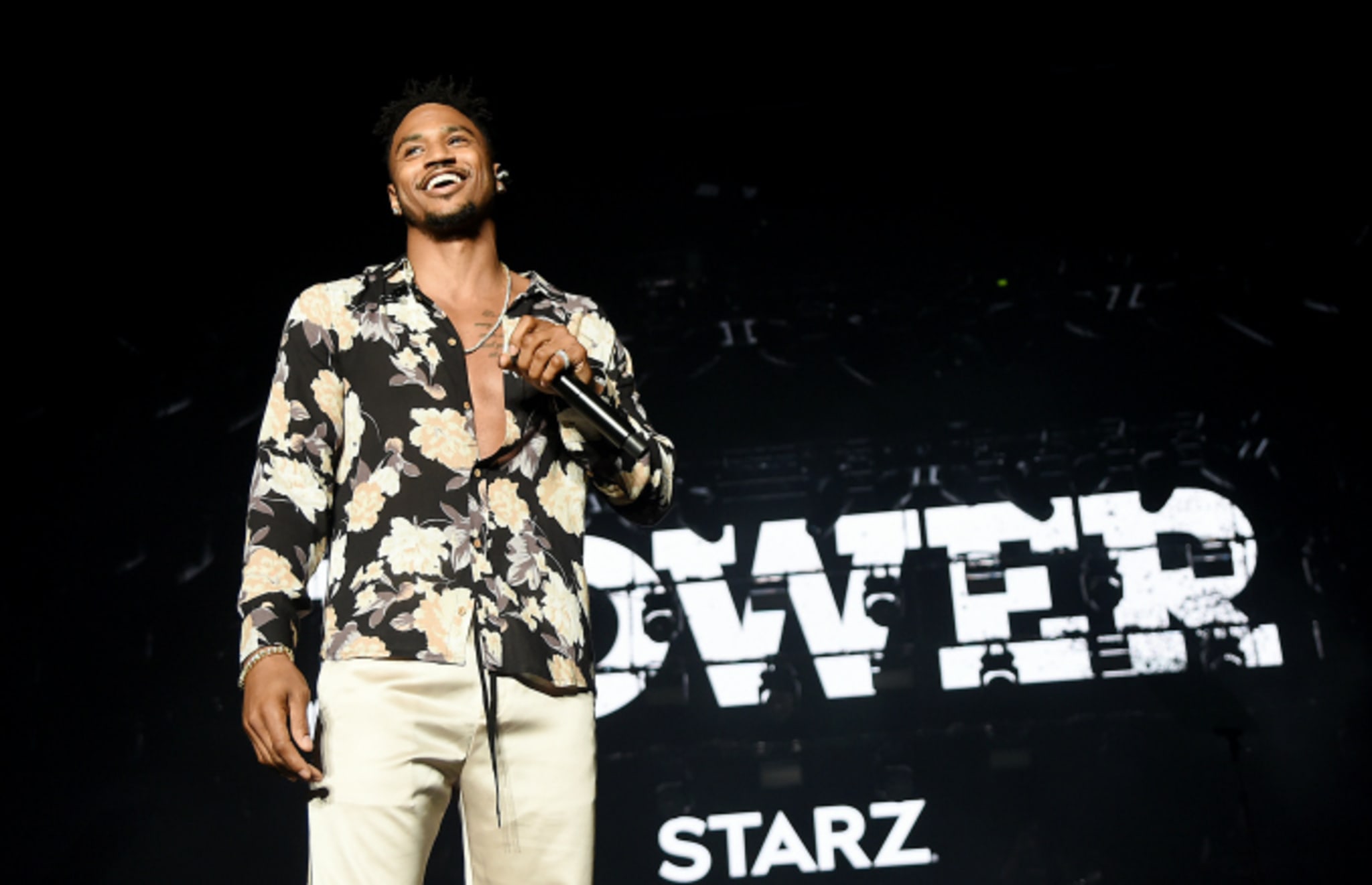 Trey Songz performs onstage at STARZ Madison Square Garden