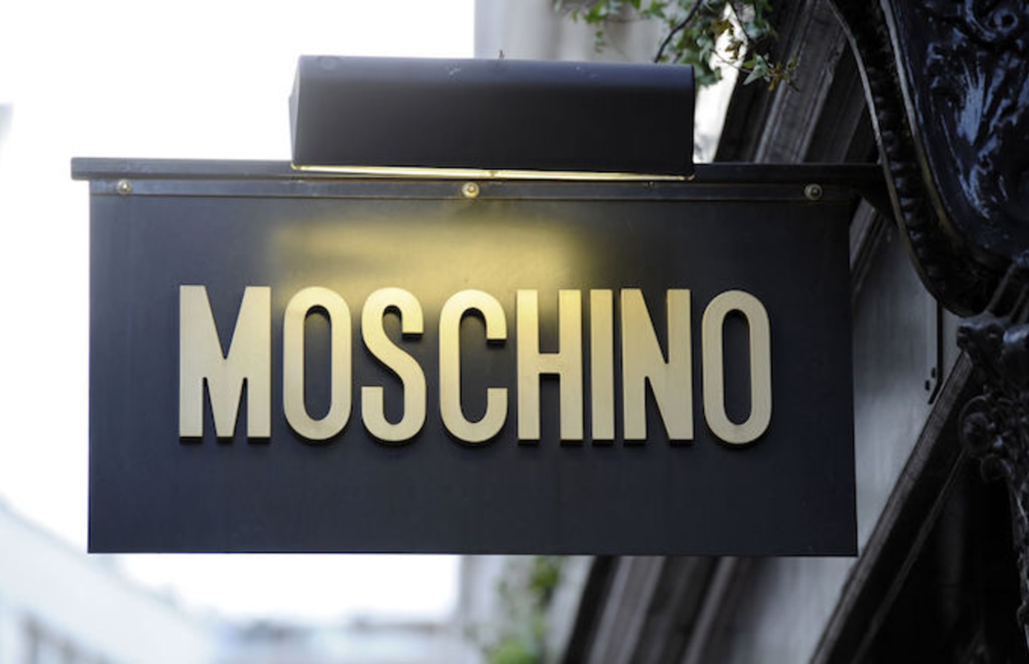 moschino lawsuit