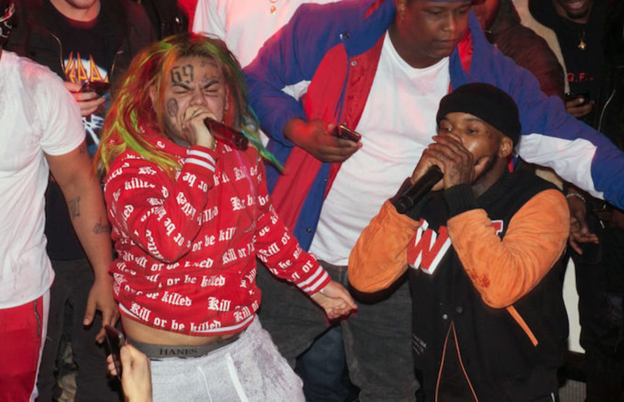 6ix9ine, Tory Lanez petition