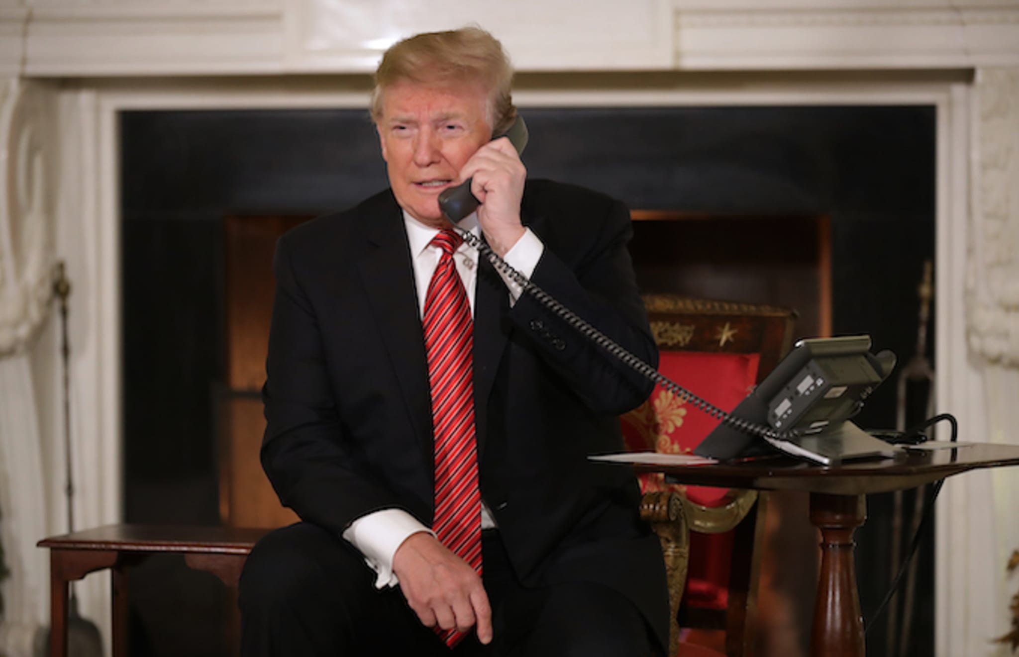 trump doubts santa exists to kid
