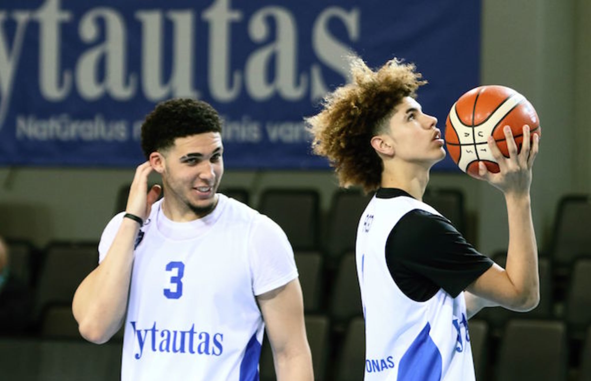LiAngelo Ball and Lamelo Ball take part in their first training session in Lithuania.