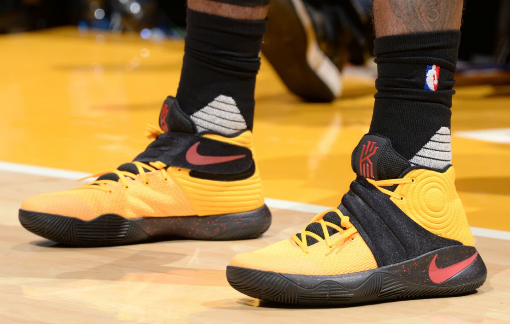 Kyrie Irving Wears "Bruce Lee" Nike Kyrie 2 PE (1)