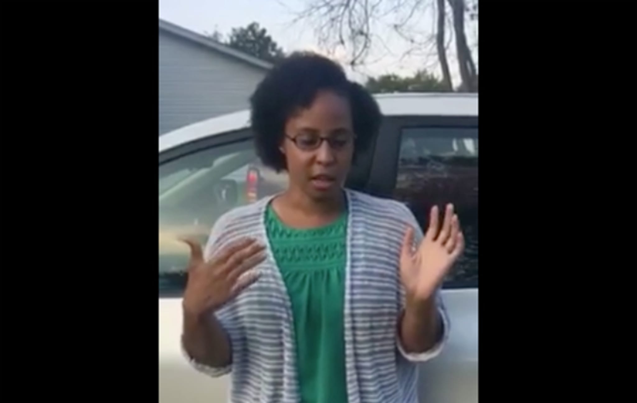 Alexis Newsome explains fried chicken incident