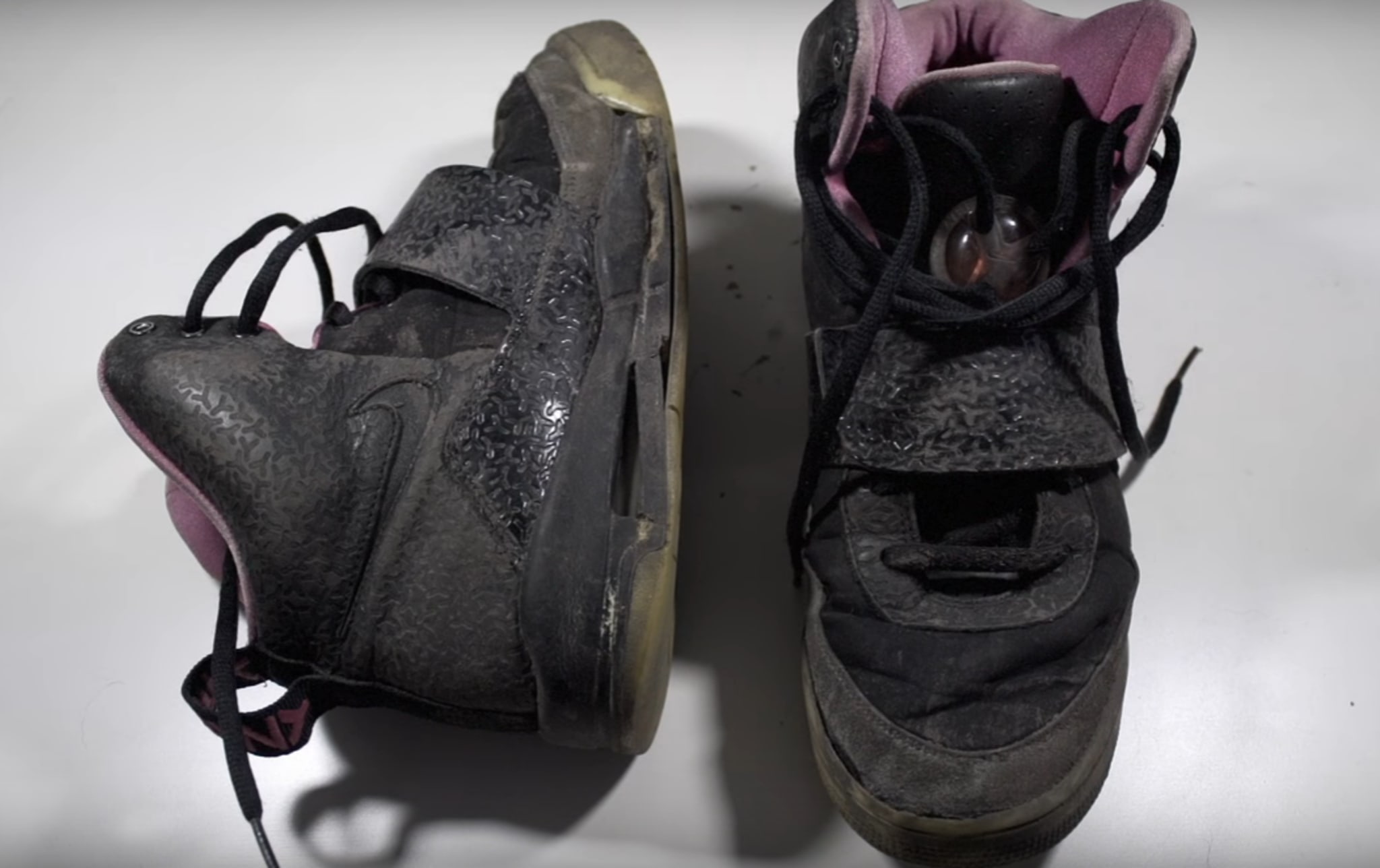 Nike Air Yeezy "Blink" Restoration